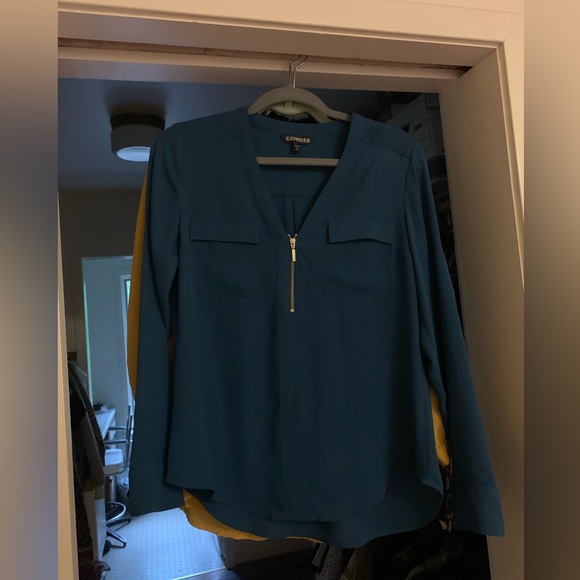 Express/Loft/Old Navy Blouse Bundle - Picture 2 of 4